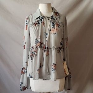 New w/tag June and Hudson Floral Blouse